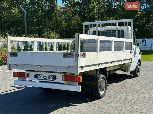 Белый Мерседес Sprinter, объемом двигателя 2.15 л и пробегом 275 тыс. км за 13999 $, фото 4 на Automoto.ua