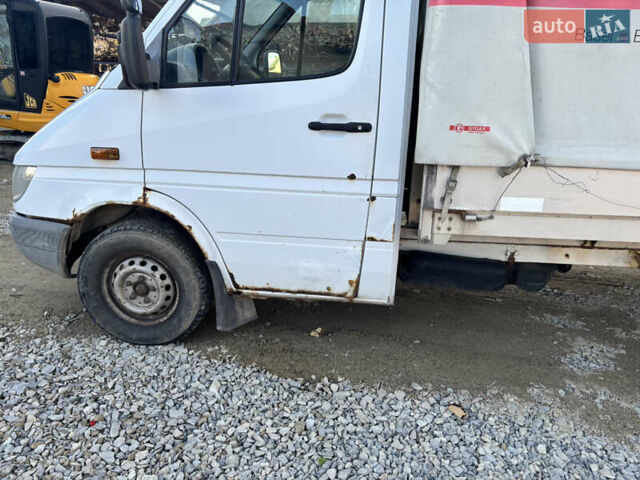 Мерседес Sprinter 2002 у Івано-Франківську на Automoto.ua Білий Мерседес Sprinter, об'ємом двигуна 2.69 л та пробігом 560 тис. км за 8900 $, фото 4 на Automoto.ua