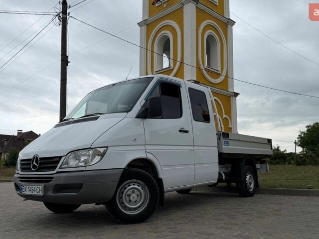Белый Мерседес Sprinter, объемом двигателя 2.15 л и пробегом 404 тыс. км за 14500 $, фото 1 на Automoto.ua