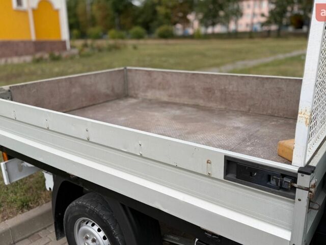 Белый Мерседес Sprinter, объемом двигателя 2.15 л и пробегом 404 тыс. км за 14500 $, фото 10 на Automoto.ua