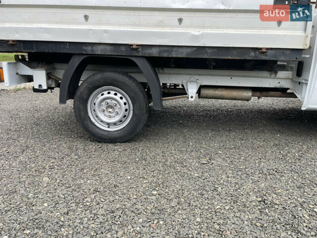 Белый Мерседес Sprinter, объемом двигателя 0 л и пробегом 344 тыс. км за 11500 $, фото 16 на Automoto.ua