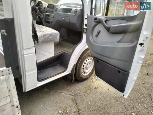 Белый Мерседес Sprinter, объемом двигателя 2.3 л и пробегом 274 тыс. км за 14500 $, фото 17 на Automoto.ua