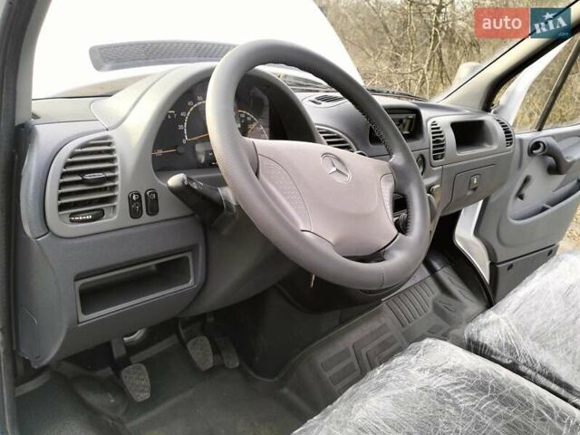 Белый Мерседес Sprinter, объемом двигателя 2.3 л и пробегом 274 тыс. км за 14500 $, фото 15 на Automoto.ua