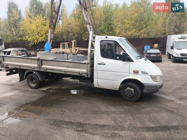 Белый Мерседес Sprinter, объемом двигателя 2.2 л и пробегом 832 тыс. км за 10000 $, фото 9 на Automoto.ua
