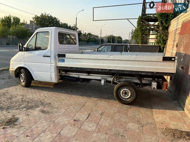 Білий Мерседес Sprinter, об'ємом двигуна 2.15 л та пробігом 320 тис. км за 9500 $, фото 3 на Automoto.ua