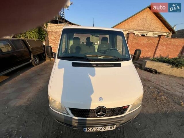 Білий Мерседес Sprinter, об'ємом двигуна 2.15 л та пробігом 320 тис. км за 9500 $, фото 6 на Automoto.ua