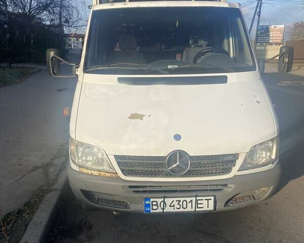 Белый Мерседес Sprinter, объемом двигателя 2.1 л и пробегом 500 тыс. км за 22000 $, фото 13 на Automoto.ua