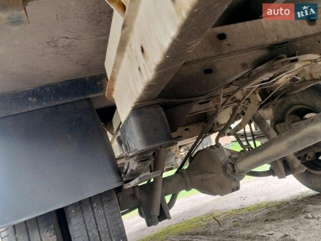 Белый Мерседес Sprinter, объемом двигателя 2.15 л и пробегом 620 тыс. км за 14000 $, фото 14 на Automoto.ua