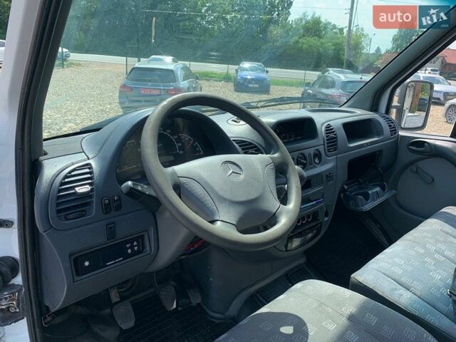 Білий Мерседес Sprinter, об'ємом двигуна 2.1 л та пробігом 870 тис. км за 17500 $, фото 11 на Automoto.ua