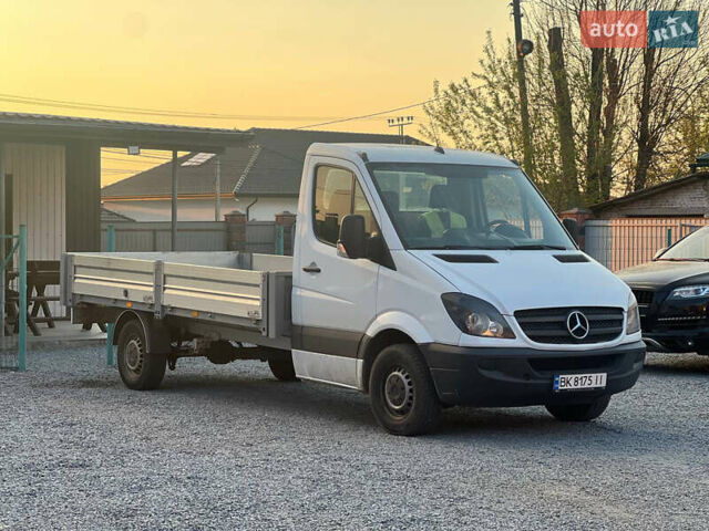 Білий Мерседес Sprinter, об'ємом двигуна 2.15 л та пробігом 580 тис. км за 11400 $, фото 2 на Automoto.ua