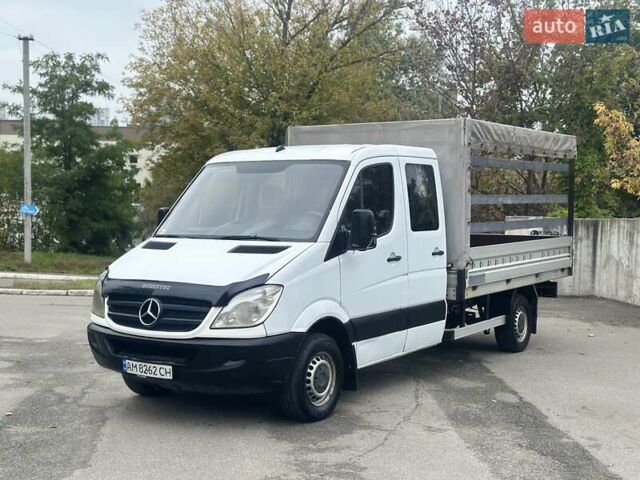 Белый Мерседес Sprinter, объемом двигателя 2.2 л и пробегом 395 тыс. км за 11800 $, фото 8 на Automoto.ua