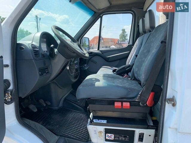 Білий Мерседес Sprinter, об'ємом двигуна 2.1 л та пробігом 870 тис. км за 17500 $, фото 9 на Automoto.ua
