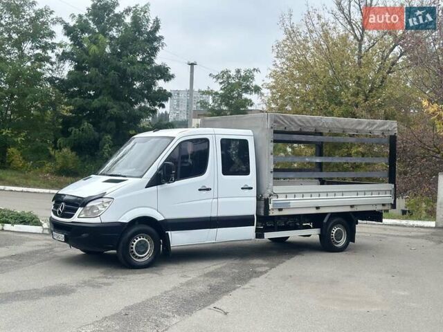 Белый Мерседес Sprinter, объемом двигателя 2.2 л и пробегом 395 тыс. км за 11800 $, фото 14 на Automoto.ua