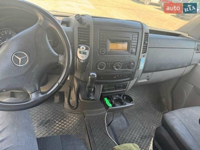 Білий Мерседес Sprinter, об'ємом двигуна 2.14 л та пробігом 390 тис. км за 17900 $, фото 17 на Automoto.ua