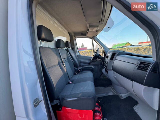 Белый Мерседес Sprinter, объемом двигателя 0 л и пробегом 266 тыс. км за 13600 $, фото 24 на Automoto.ua
