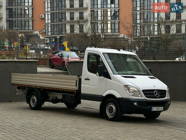 Белый Мерседес Sprinter, объемом двигателя 2.2 л и пробегом 320 тыс. км за 18400 $, фото 9 на Automoto.ua