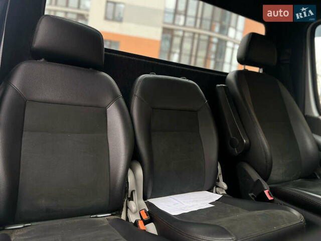 Білий Мерседес Sprinter, об'ємом двигуна 2.2 л та пробігом 320 тис. км за 17900 $, фото 21 на Automoto.ua