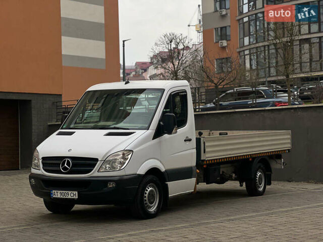 Белый Мерседес Sprinter, объемом двигателя 2.2 л и пробегом 320 тыс. км за 18400 $, фото 8 на Automoto.ua