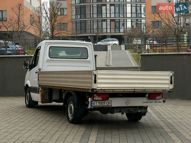Белый Мерседес Sprinter, объемом двигателя 2.2 л и пробегом 320 тыс. км за 18400 $, фото 10 на Automoto.ua