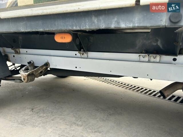 Білий Мерседес Sprinter, об'ємом двигуна 2.2 л та пробігом 310 тис. км за 18308 $, фото 8 на Automoto.ua