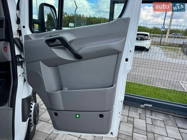 Білий Мерседес Sprinter, об'ємом двигуна 2.2 л та пробігом 337 тис. км за 23900 $, фото 35 на Automoto.ua