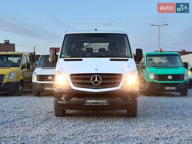Белый Мерседес Sprinter, объемом двигателя 2.2 л и пробегом 161 тыс. км за 19800 $, фото 6 на Automoto.ua