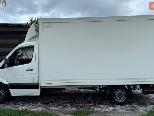 Белый Мерседес Sprinter, объемом двигателя 2.7 л и пробегом 470 тыс. км за 25500 $, фото 4 на Automoto.ua