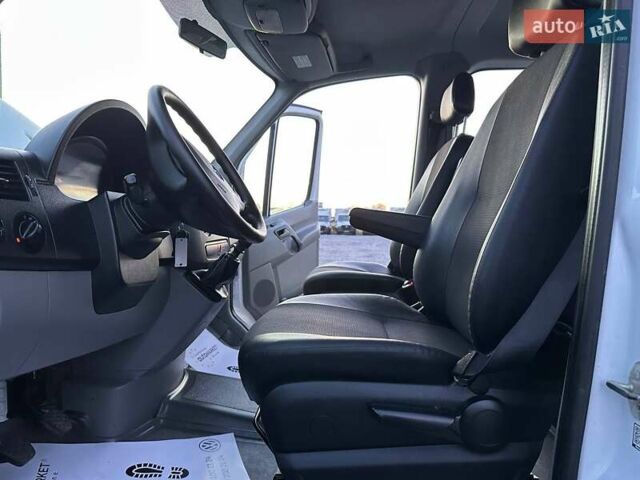 Белый Мерседес Sprinter, объемом двигателя 2.2 л и пробегом 161 тыс. км за 19800 $, фото 24 на Automoto.ua