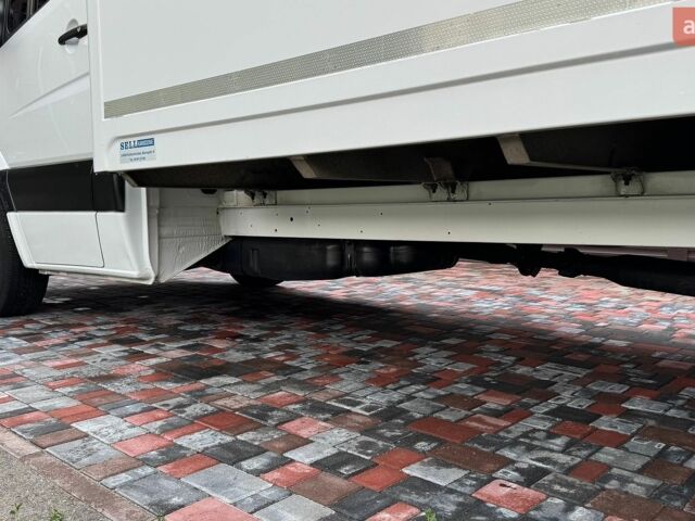 Белый Мерседес Sprinter, объемом двигателя 2.7 л и пробегом 470 тыс. км за 25500 $, фото 11 на Automoto.ua
