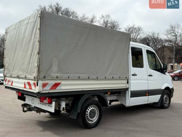 Белый Мерседес Sprinter, объемом двигателя 2.2 л и пробегом 270 тыс. км за 19650 $, фото 8 на Automoto.ua