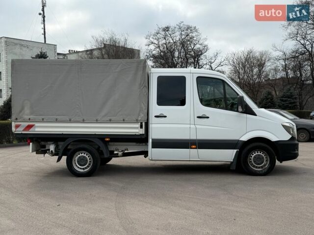Белый Мерседес Sprinter, объемом двигателя 2.2 л и пробегом 270 тыс. км за 19650 $, фото 5 на Automoto.ua