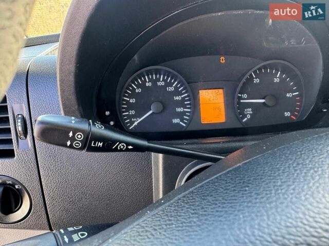 Белый Мерседес Sprinter, объемом двигателя 2.2 л и пробегом 215 тыс. км за 26500 $, фото 17 на Automoto.ua