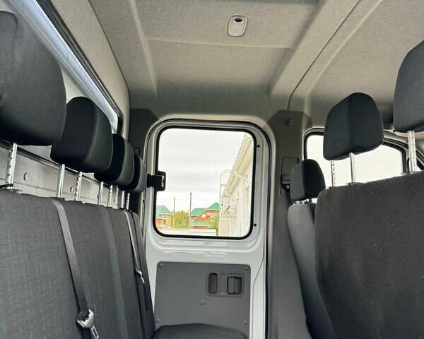 Белый Мерседес Sprinter, объемом двигателя 0 л и пробегом 139 тыс. км за 27900 $, фото 13 на Automoto.ua