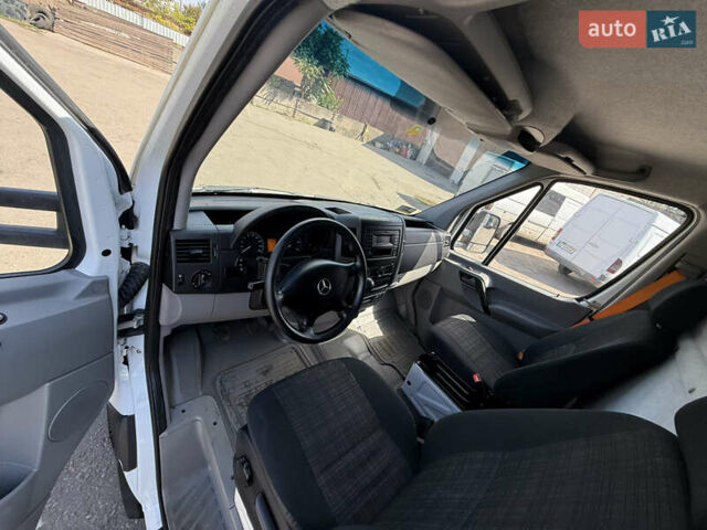 Білий Мерседес Sprinter, об'ємом двигуна 2.14 л та пробігом 215 тис. км за 19900 $, фото 8 на Automoto.ua