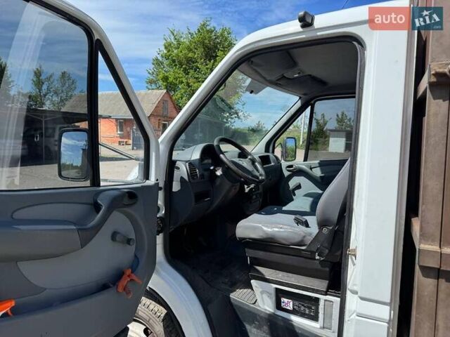 Мерседес Sprinter 2002 в Белой Церкве на Automoto.ua Белый Мерседес Sprinter, объемом двигателя 2.69 л и пробегом 461 тыс. км за 20500 $, фото 15 на Automoto.ua
