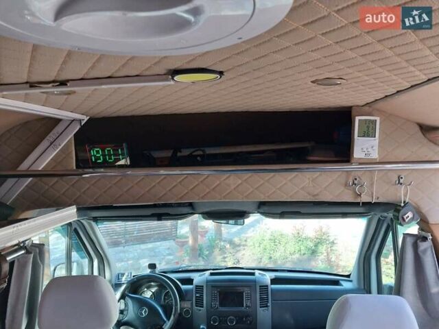 Білий Мерседес Sprinter, об'ємом двигуна 2.1 л та пробігом 400 тис. км за 28000 $, фото 7 на Automoto.ua