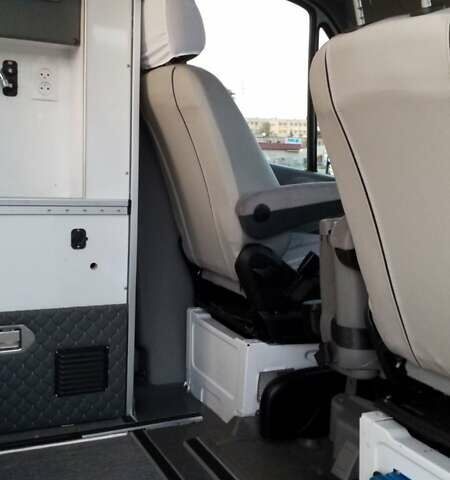 Белый Мерседес Sprinter, объемом двигателя 3 л и пробегом 98 тыс. км за 34500 $, фото 15 на Automoto.ua
