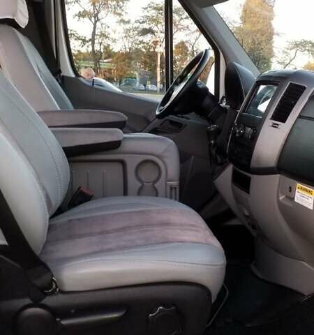 Белый Мерседес Sprinter, объемом двигателя 3 л и пробегом 98 тыс. км за 34500 $, фото 37 на Automoto.ua