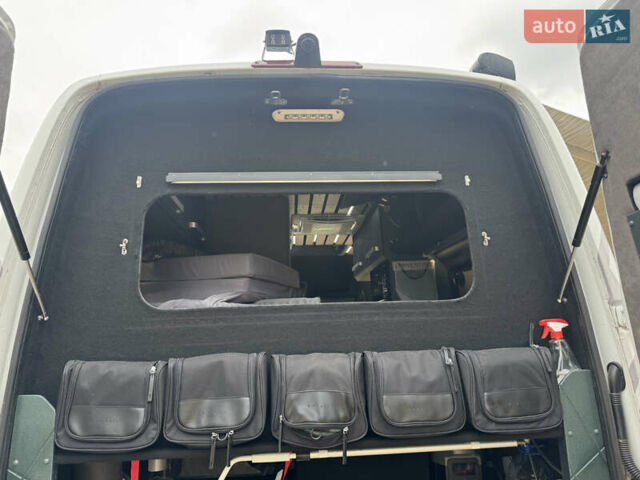 Белый Мерседес Sprinter, объемом двигателя 2.14 л и пробегом 253 тыс. км за 53000 $, фото 60 на Automoto.ua