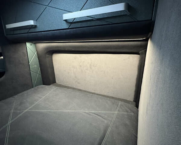 Белый Мерседес Sprinter, объемом двигателя 2.14 л и пробегом 253 тыс. км за 53000 $, фото 73 на Automoto.ua