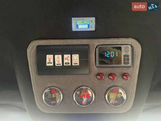 Белый Мерседес Sprinter, объемом двигателя 2.14 л и пробегом 253 тыс. км за 53000 $, фото 26 на Automoto.ua