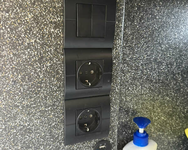 Белый Мерседес Sprinter, объемом двигателя 2.14 л и пробегом 253 тыс. км за 53000 $, фото 83 на Automoto.ua