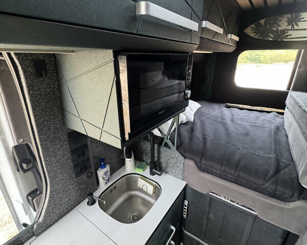 Белый Мерседес Sprinter, объемом двигателя 2.14 л и пробегом 253 тыс. км за 53000 $, фото 46 на Automoto.ua