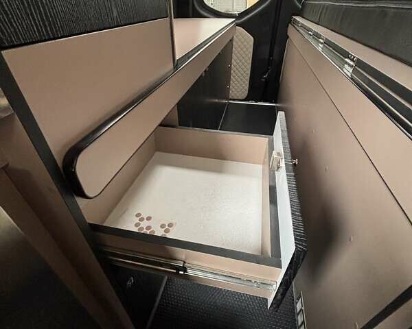 Білий Мерседес Sprinter, об'ємом двигуна 2.14 л та пробігом 3 тис. км за 83990 $, фото 41 на Automoto.ua