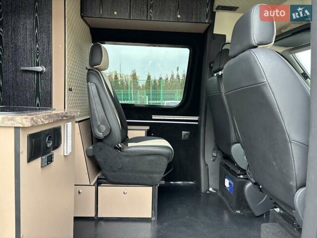Білий Мерседес Sprinter, об'ємом двигуна 2.14 л та пробігом 3 тис. км за 83990 $, фото 10 на Automoto.ua