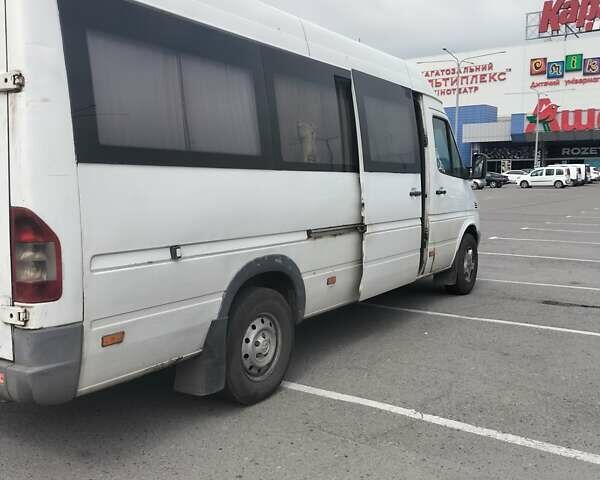 Білий Мерседес Sprinter, об'ємом двигуна 2.69 л та пробігом 950 тис. км за 13000 $, фото 6 на Automoto.ua
