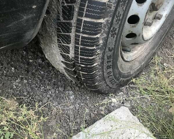 Белый Мерседес Sprinter, объемом двигателя 0 л и пробегом 350 тыс. км за 4000 $, фото 7 на Automoto.ua