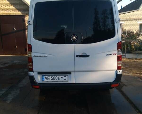 Белый Мерседес Sprinter, объемом двигателя 0 л и пробегом 307 тыс. км за 12000 $, фото 11 на Automoto.ua