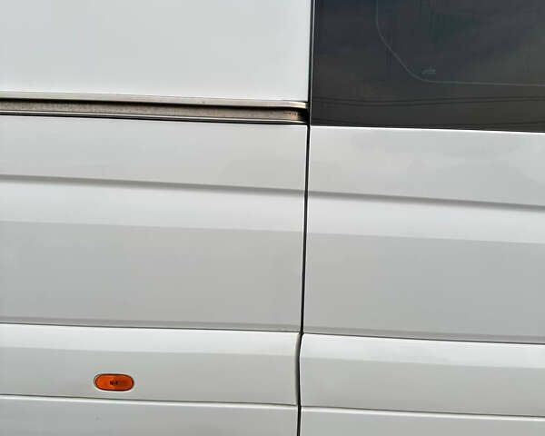 Білий Мерседес Sprinter, об'ємом двигуна 0 л та пробігом 518 тис. км за 25000 $, фото 2 на Automoto.ua
