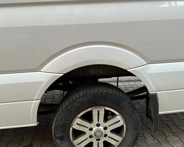 Білий Мерседес Sprinter, об'ємом двигуна 0 л та пробігом 518 тис. км за 25000 $, фото 6 на Automoto.ua